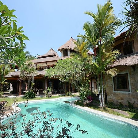 Saudara Home Ubud Екстер'єр фото