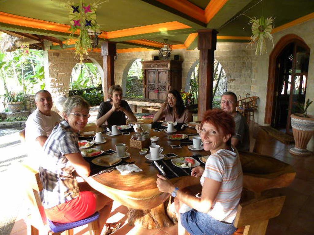 Saudara Home Ubud Екстер'єр фото
