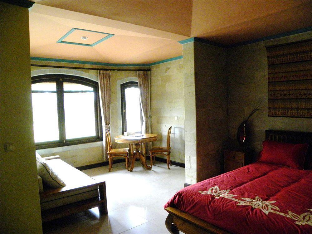 Saudara Home Ubud Екстер'єр фото